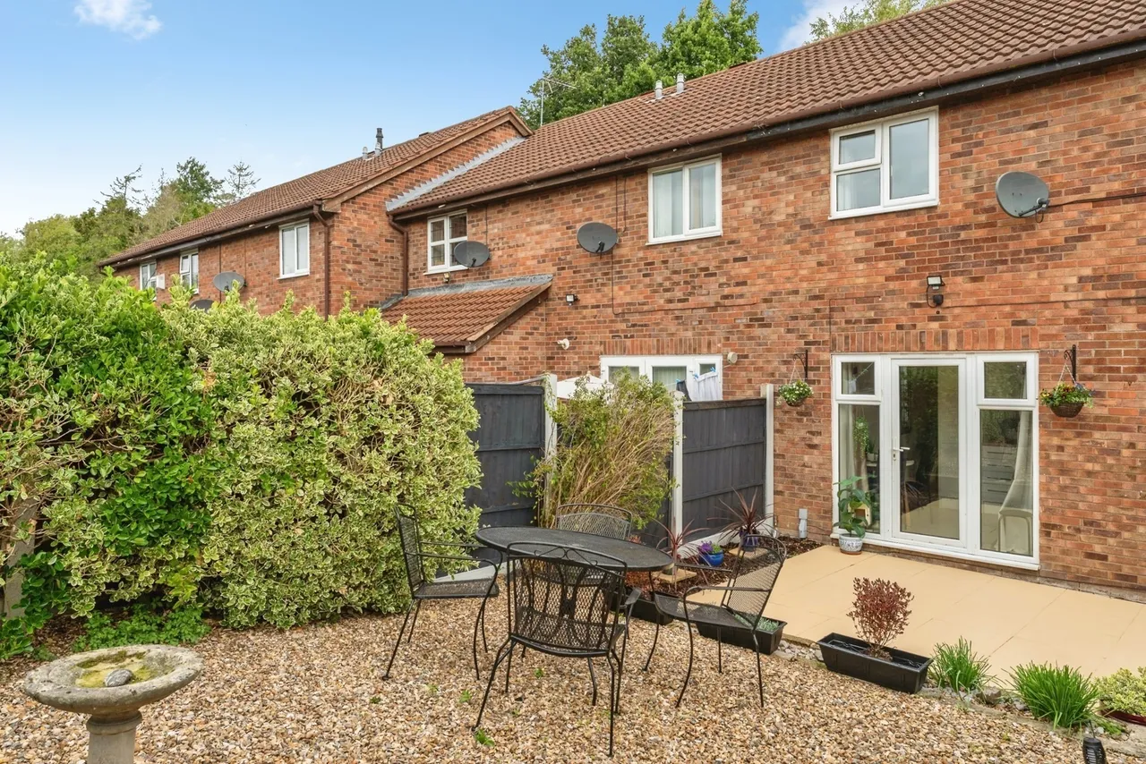Lucerne Close, Huntington, CH3, photo 22