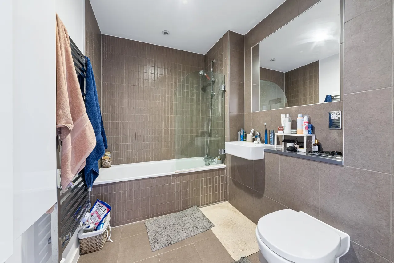 Raine Street, London, E1W, photo 11