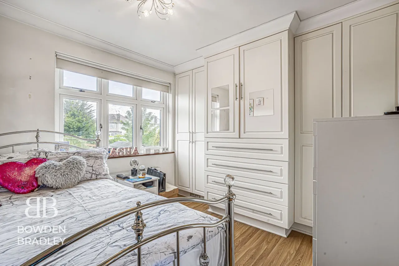 Hulse Avenue, Collier Row, RM7, photo 11