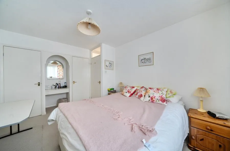 Brooklands Road, Weybridge, KT13, photo 5