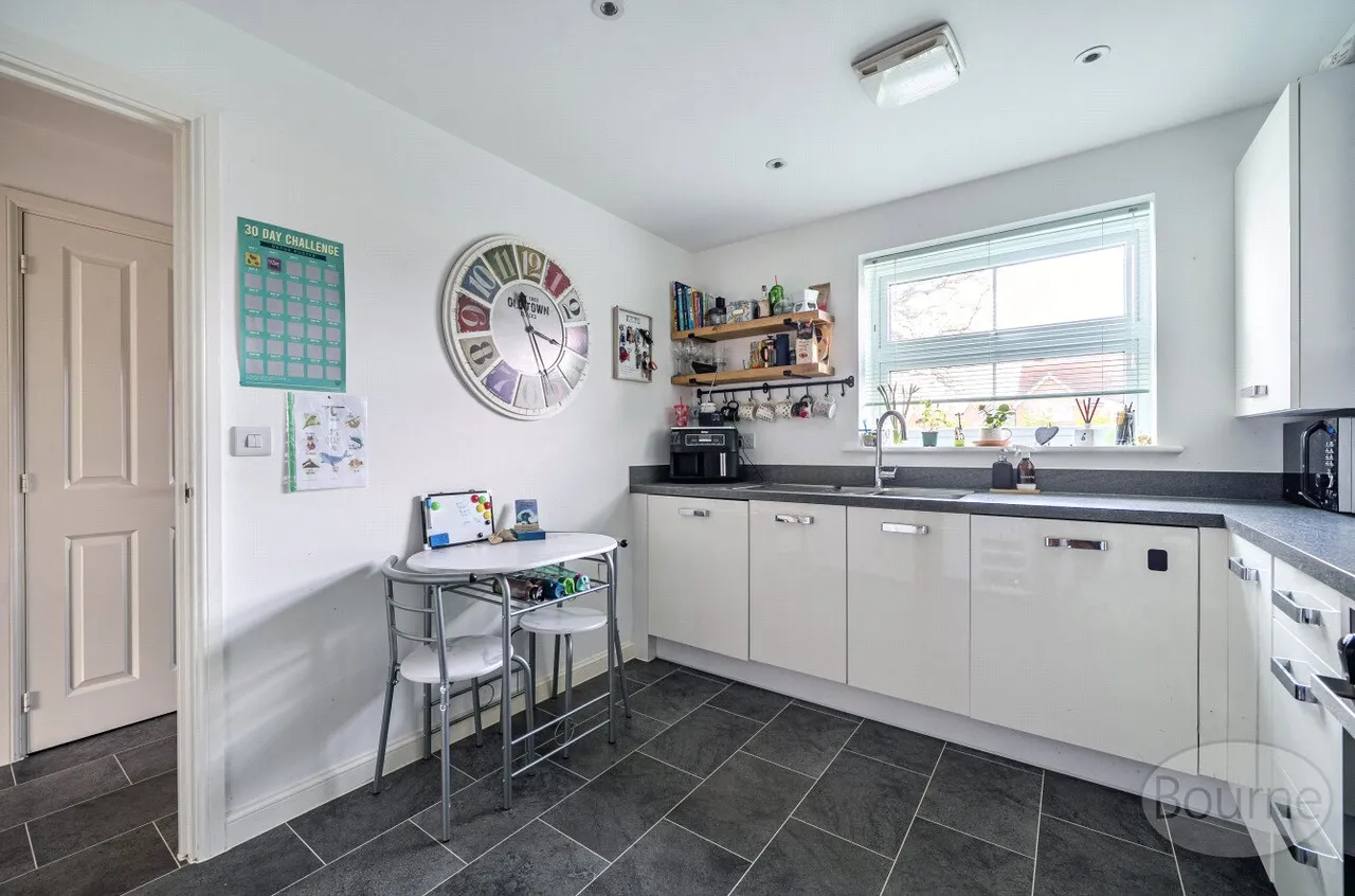 Farm Drive, Petersfield, GU31, photo 12