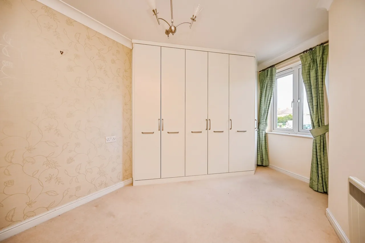 Woolton Road, Childwall, L16, photo 9