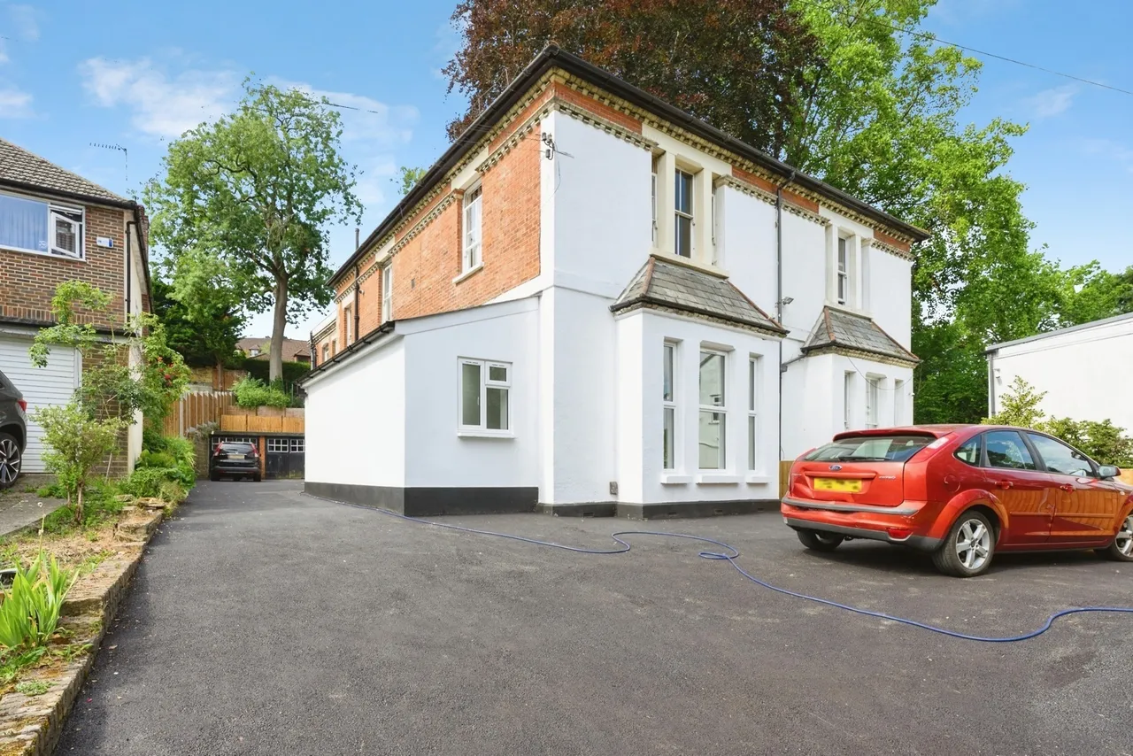 Valley Road, Kenley, CR8, photo 18