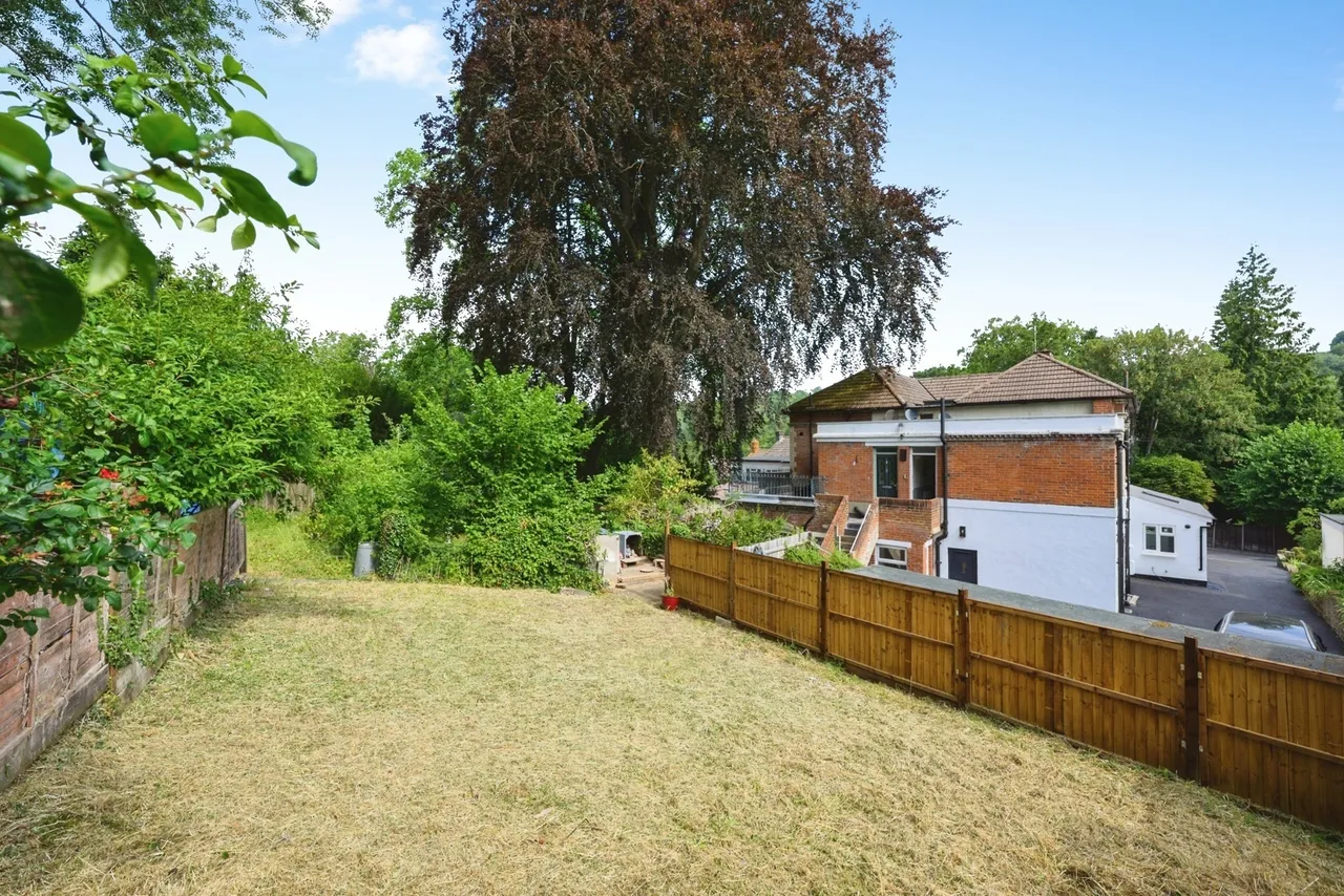 Valley Road, Kenley, CR8, photo 14