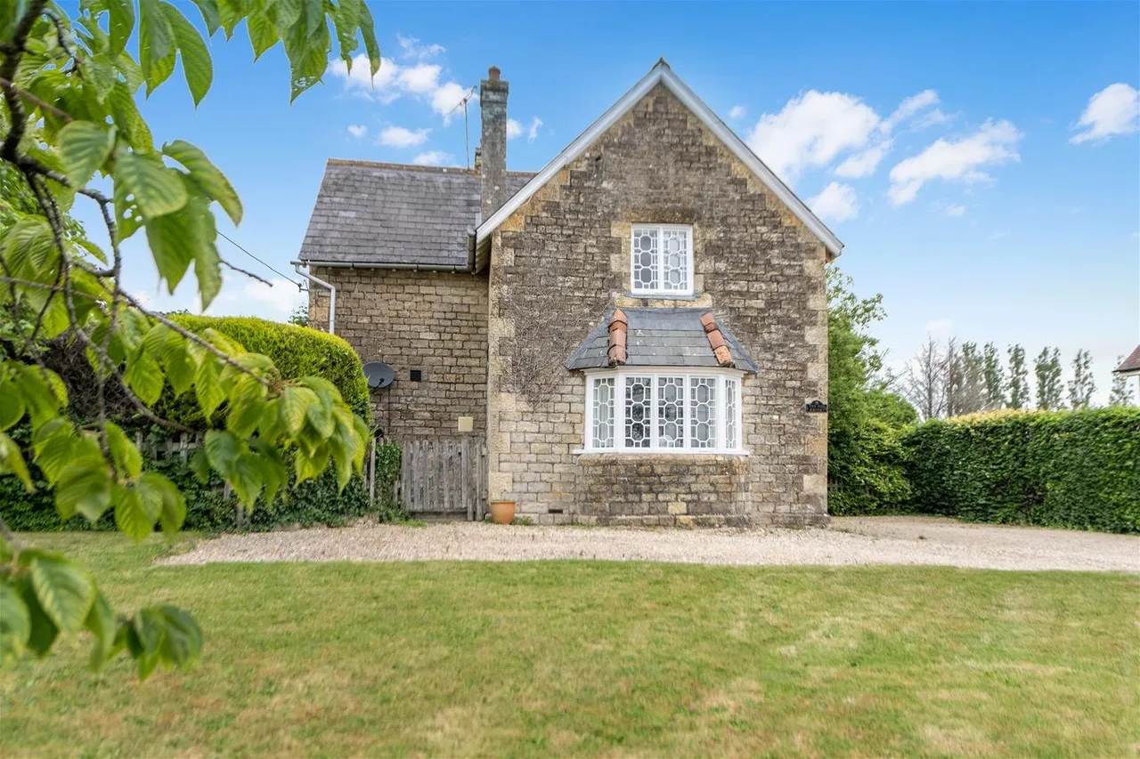 Manston, Sturminster Newton DT10 1EZ, photo 27
