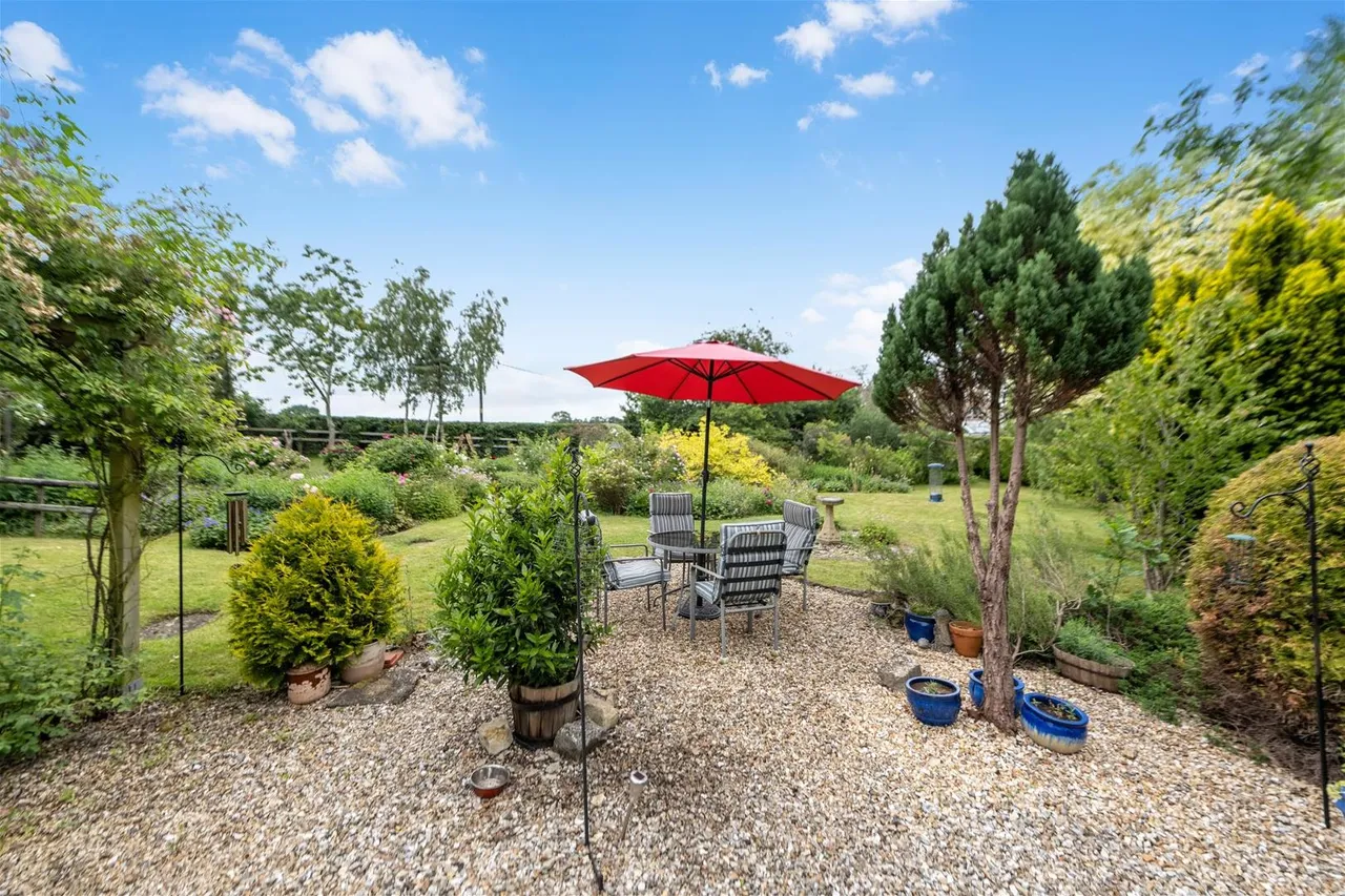Manston, Sturminster Newton DT10 1EZ, photo 41