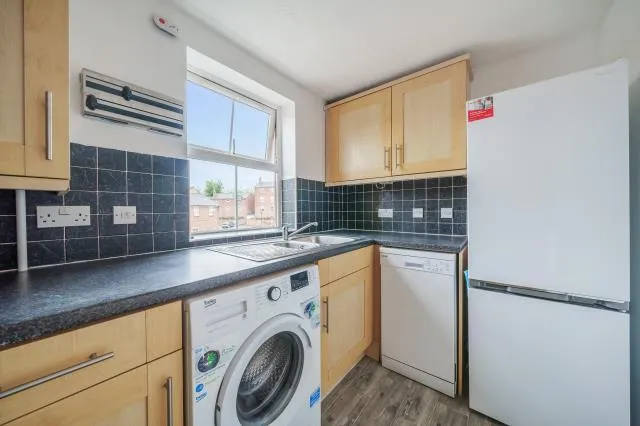 Crowell Mews, Aylesbury, HP19, photo 5