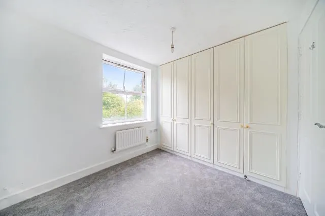 Crowell Mews, Aylesbury, HP19, photo 7