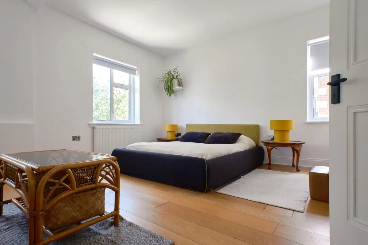 Donnington Road, London, NW10, photo 11