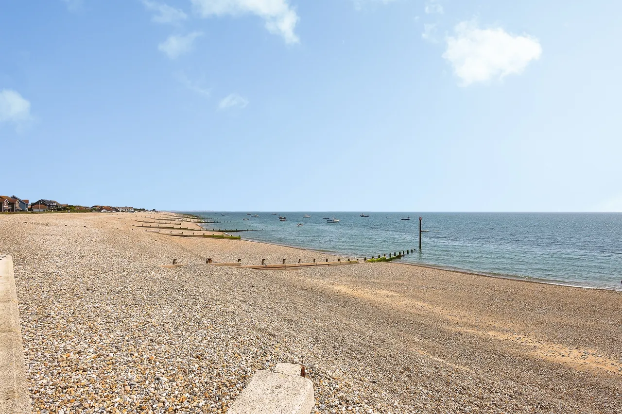 Lifeboat Way, Selsey, PO20, photo 3