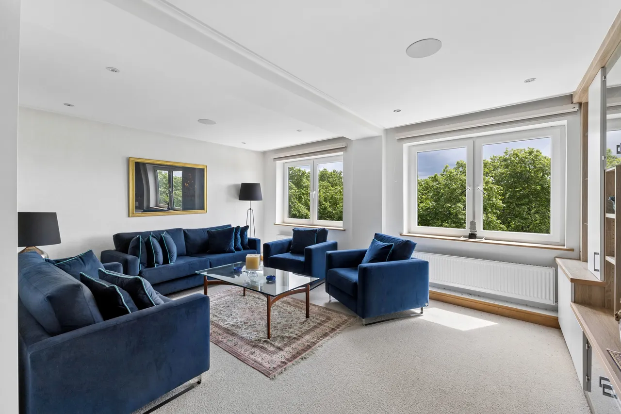 3 bed flat for sale — Piccadilly, London, W1J