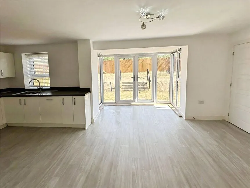 Rovers Way, Doncaster, South Yorkshire, DN4, photo 3
