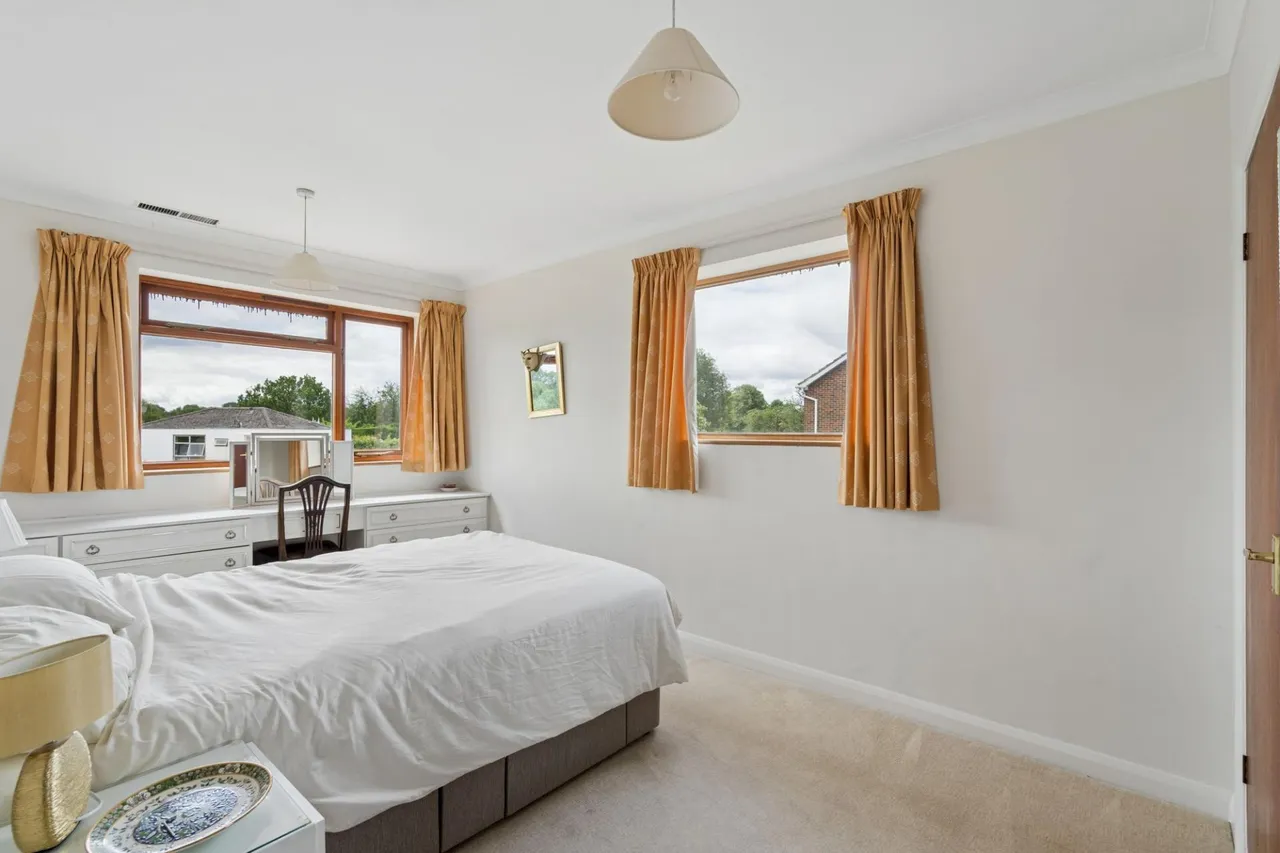 Highclere Drive, Hemel Hempstead, HP3, photo 24