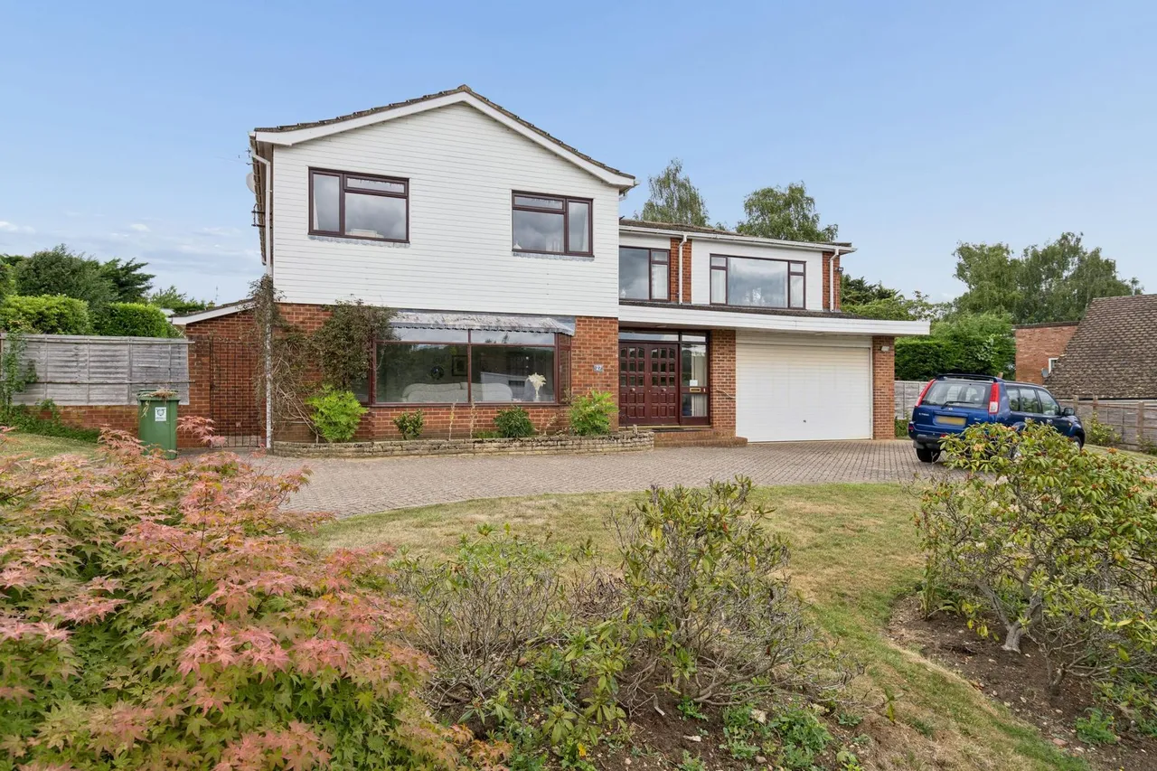 Highclere Drive, Hemel Hempstead, HP3, photo 29