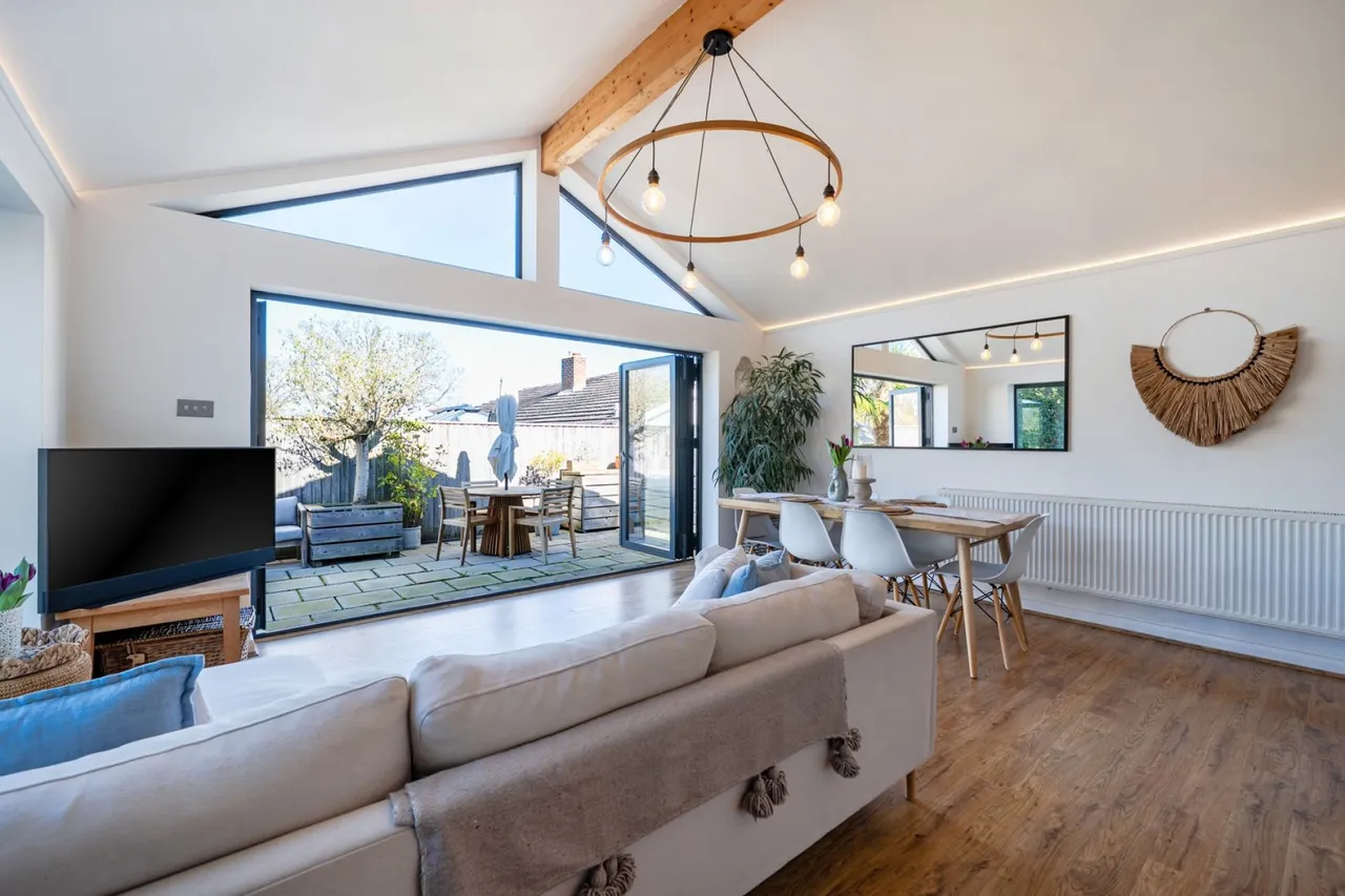 Clinton Road, Lymington, SO41, photo 11