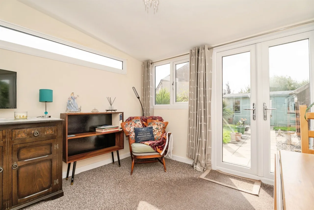 Elizabeth Crescent, Holt, NR25, photo 19