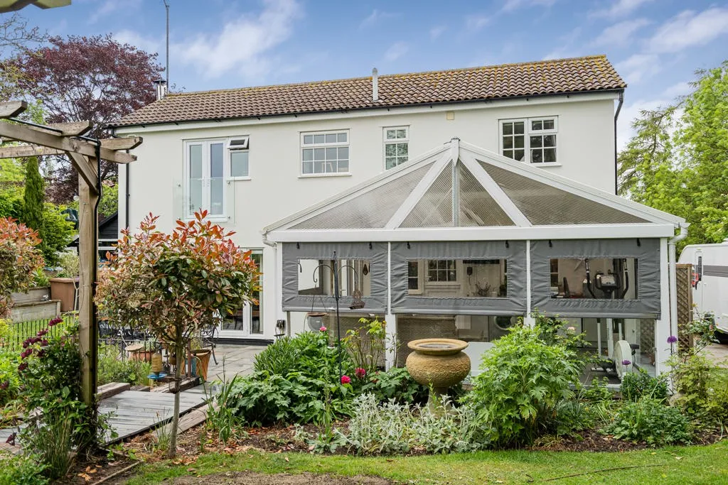 Apple Cottage, Pump Hill, SG9, photo 23