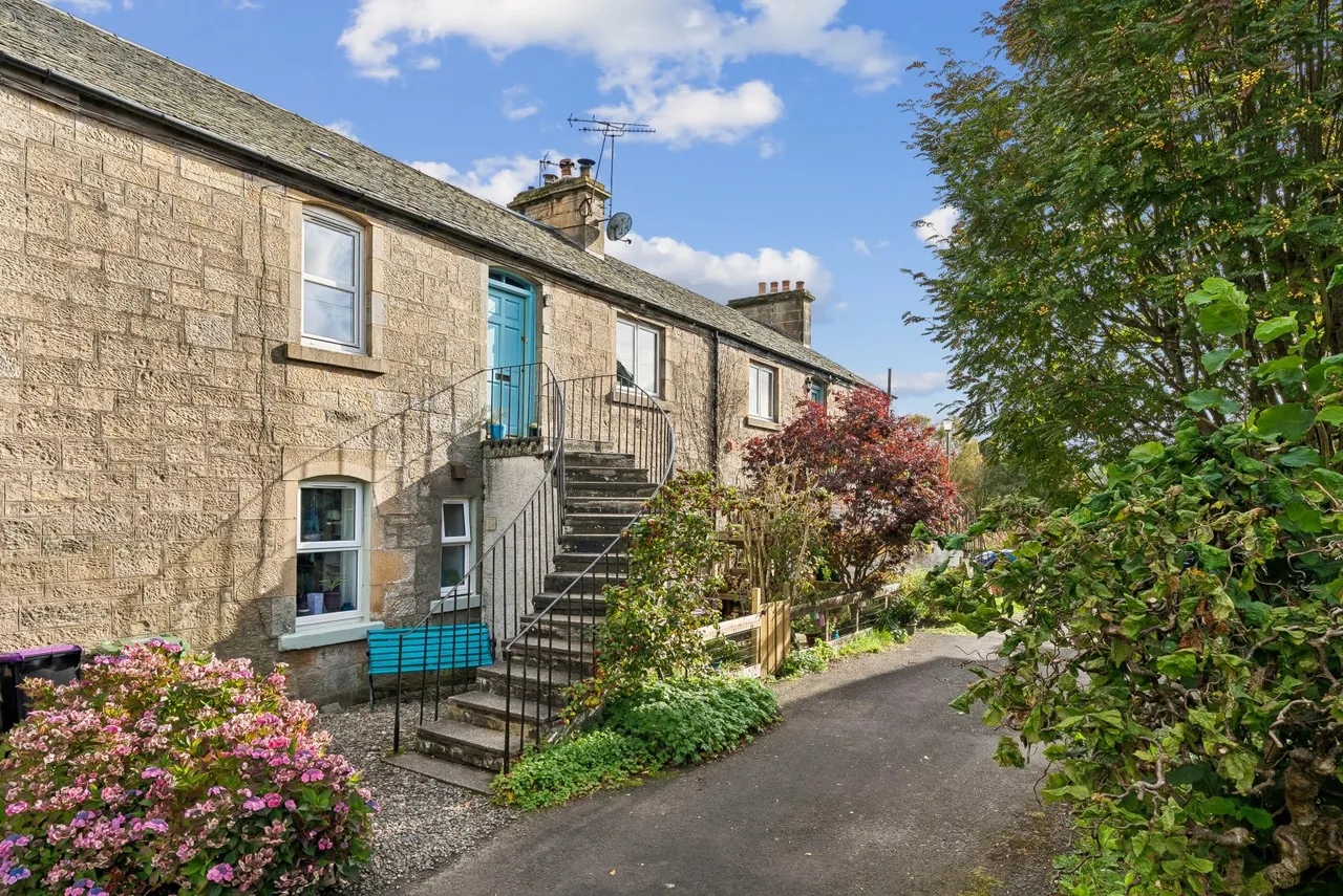 2 bed flat for sale, The Square, Dunblane, FK15