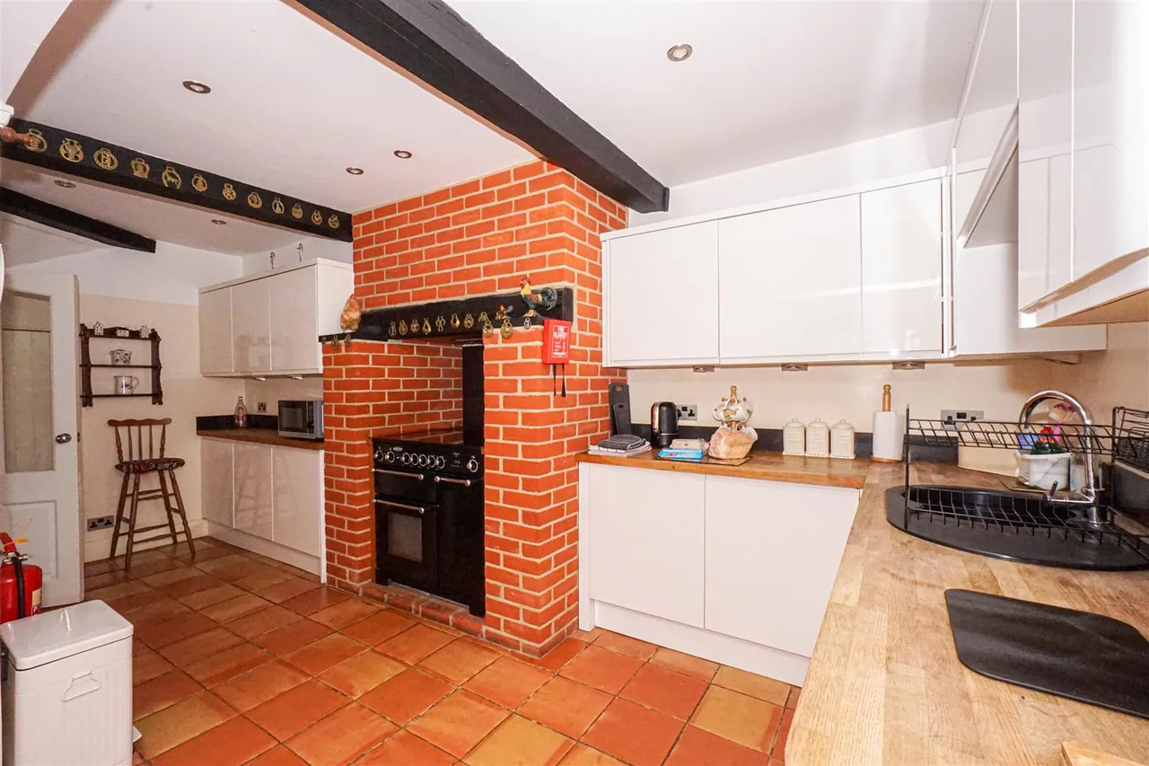 Rock Lane, Three Oaks, photo 5