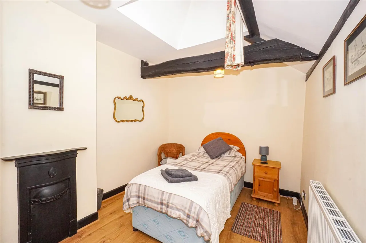 Rock Lane, Three Oaks, photo 9