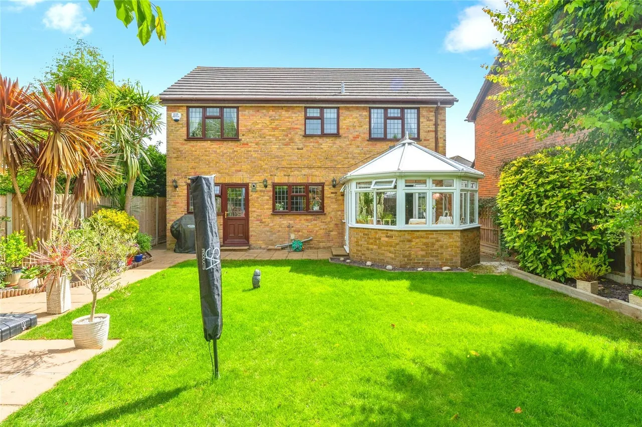 Buckland, Shoeburyness, Southend-on-Sea, Essex, SS3, photo 14