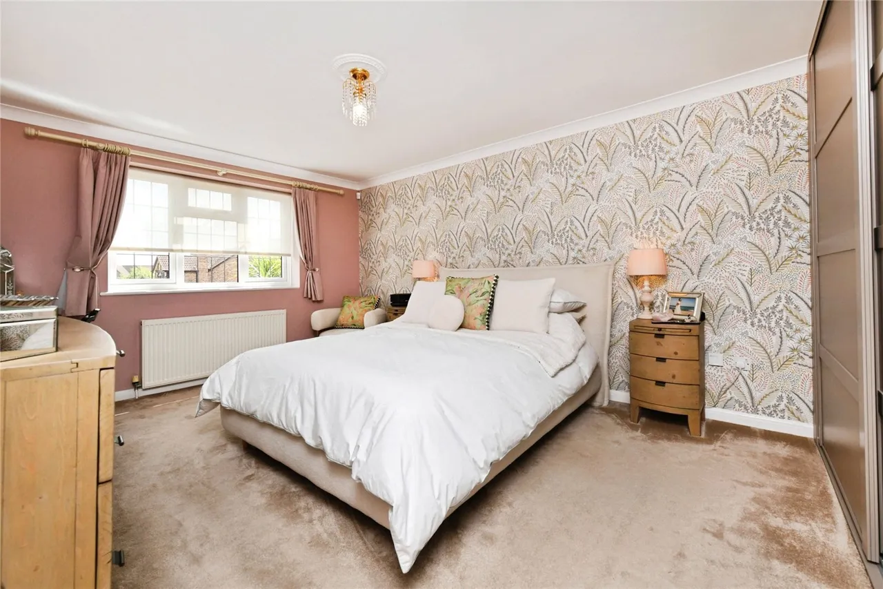 Buckland, Shoeburyness, Southend-on-Sea, Essex, SS3, photo 8