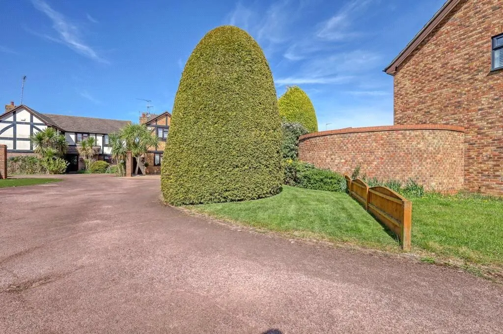 Buckland, Shoeburyness, Southend-on-Sea, Essex, SS3, photo 21