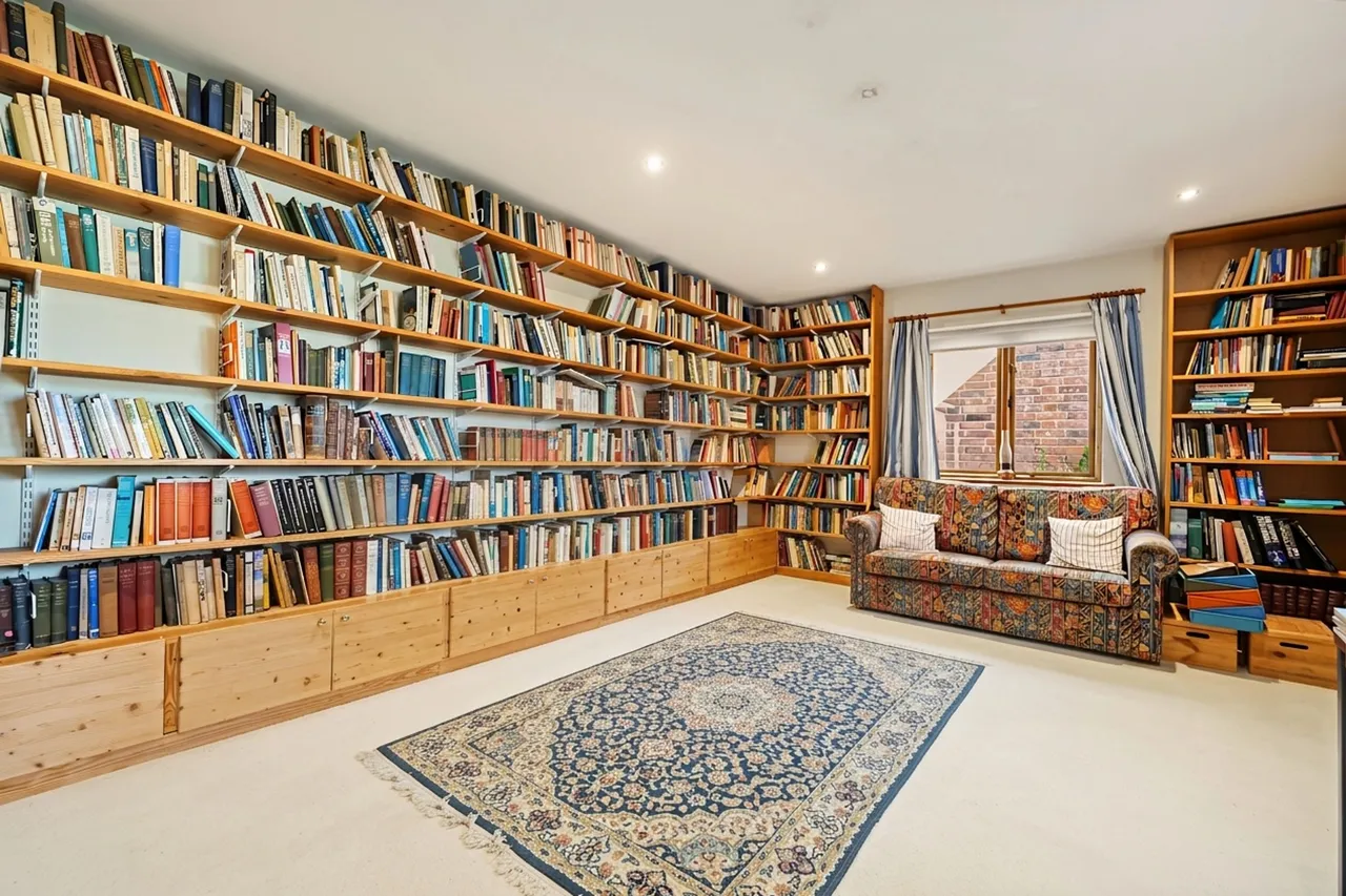 Sutton Lane, Dingley, LE16, photo 8