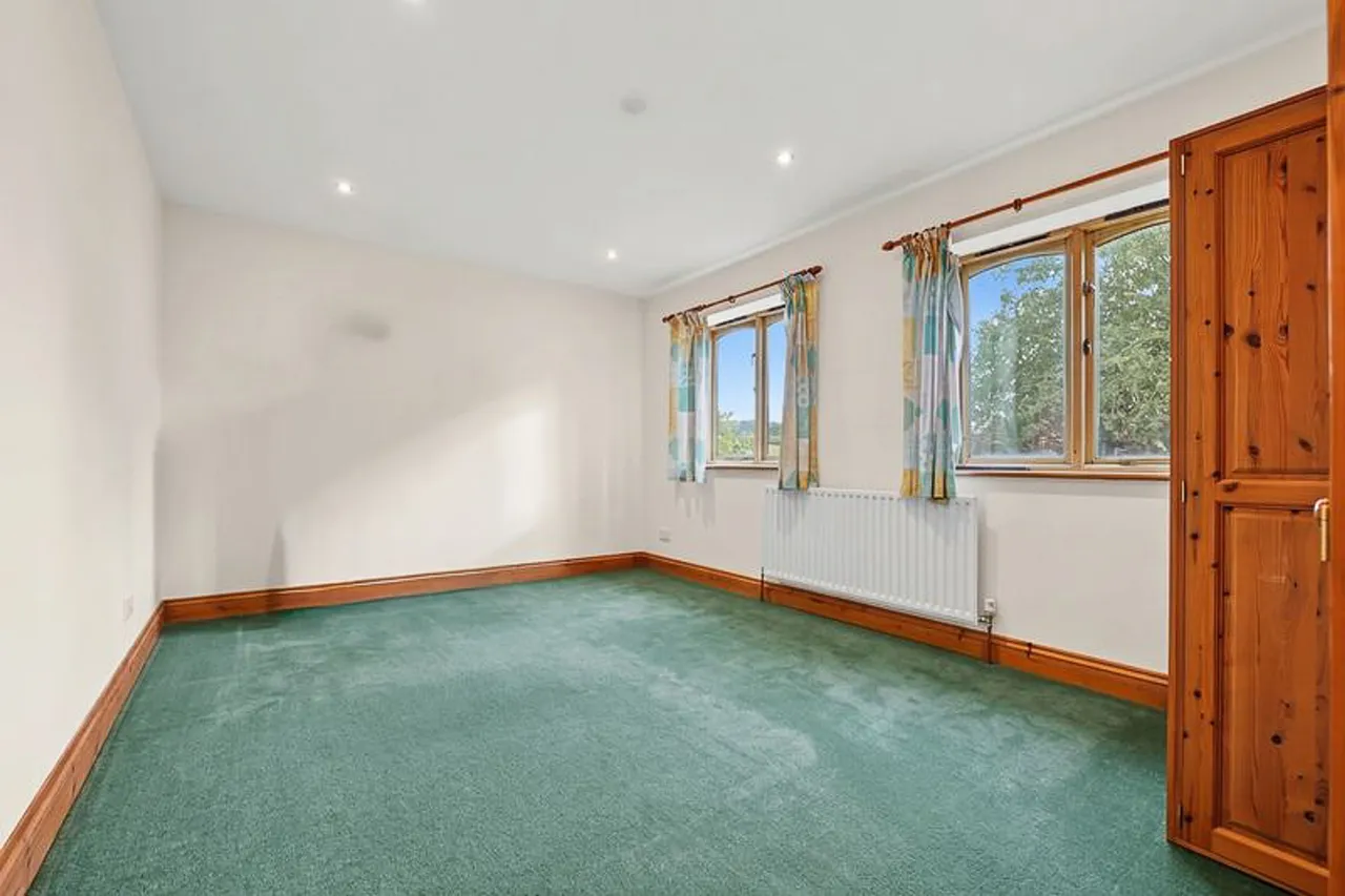 Sutton Lane, Dingley, LE16, photo 14