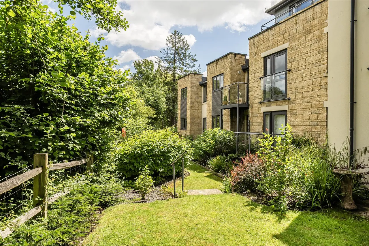 1 bed flat for sale, Gloucester Road, Malmesbury, SN16