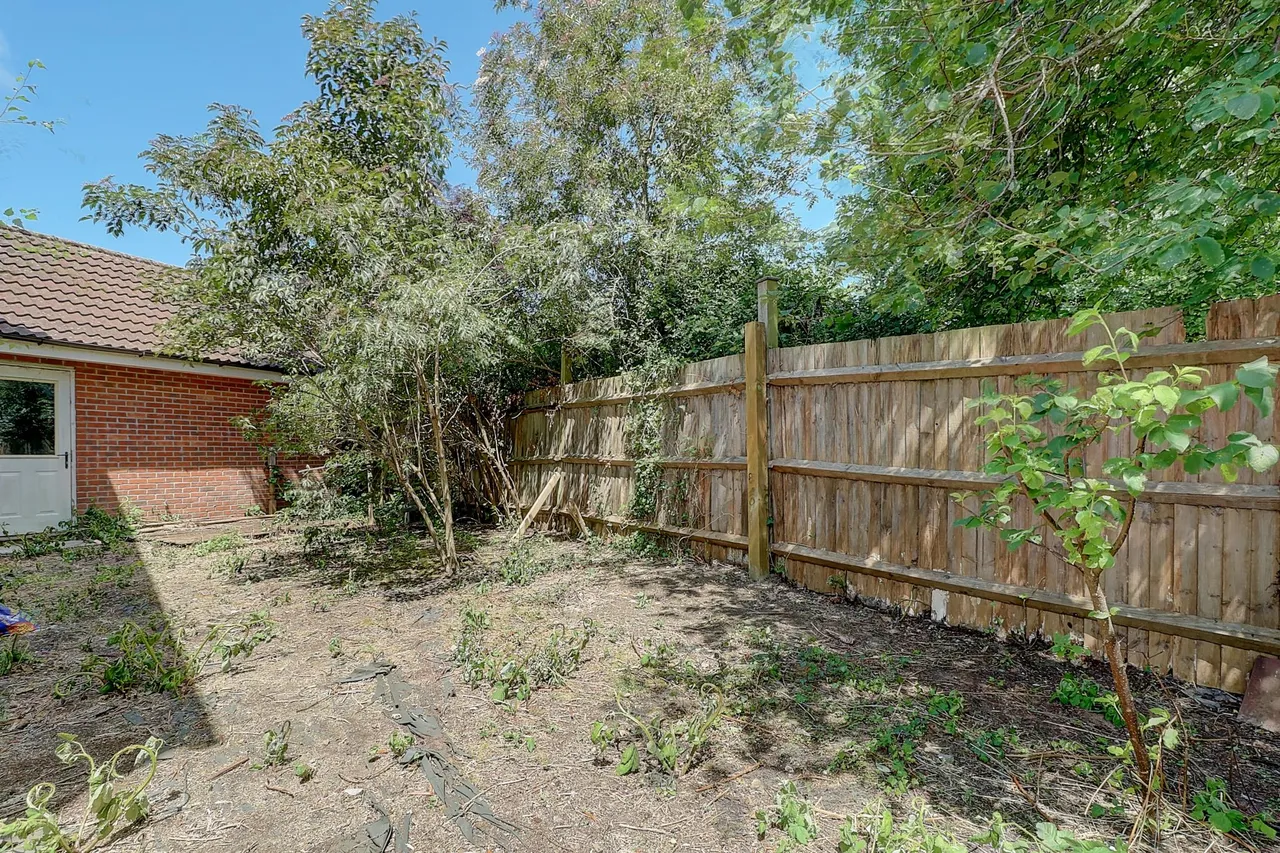 Ellworthy Court, Frome, BA11, photo 9