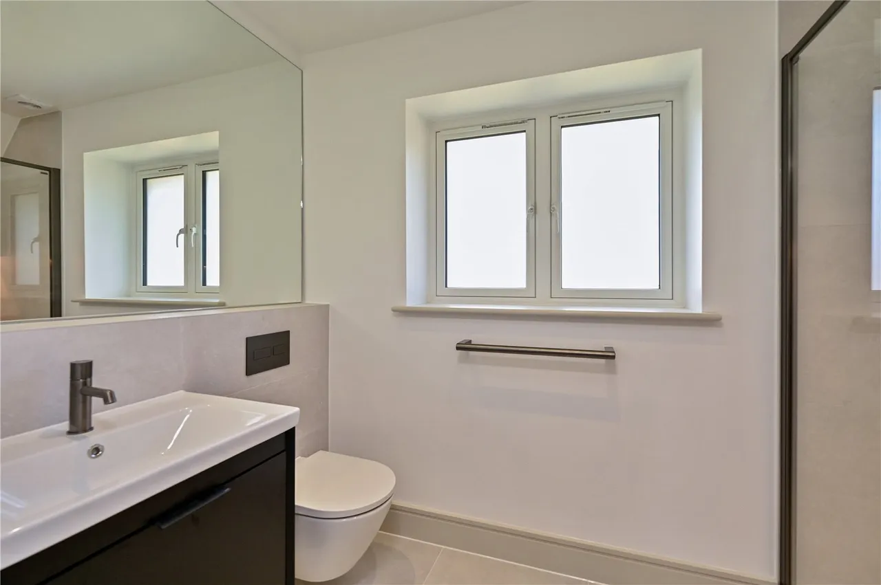 Elm Hill, Normandy, Guildford, Surrey, GU3 2JA, photo 14