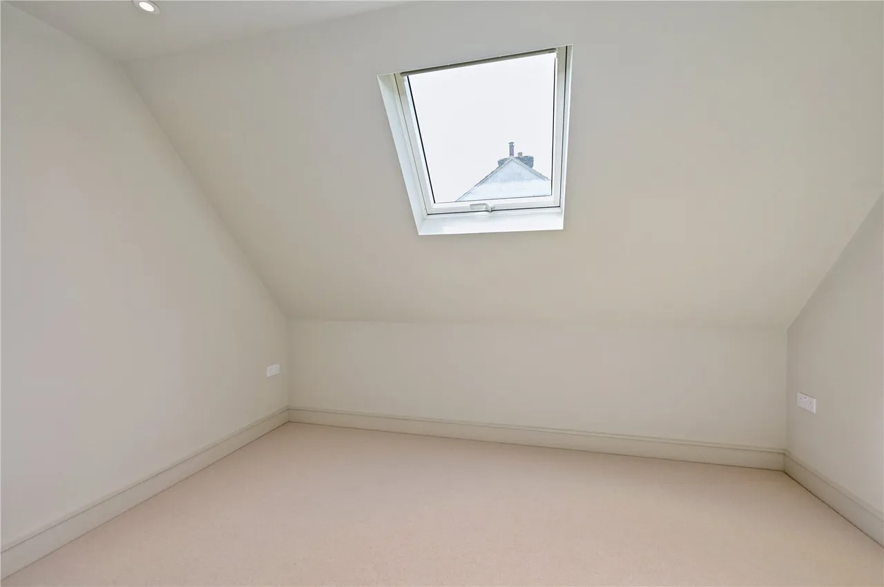 Elm Hill, Normandy, Guildford, Surrey, GU3 2JA, photo 16