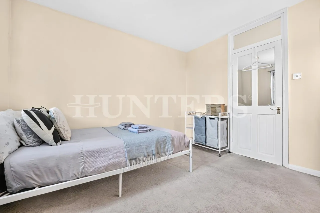 Broad Lane, London, N15, photo 14