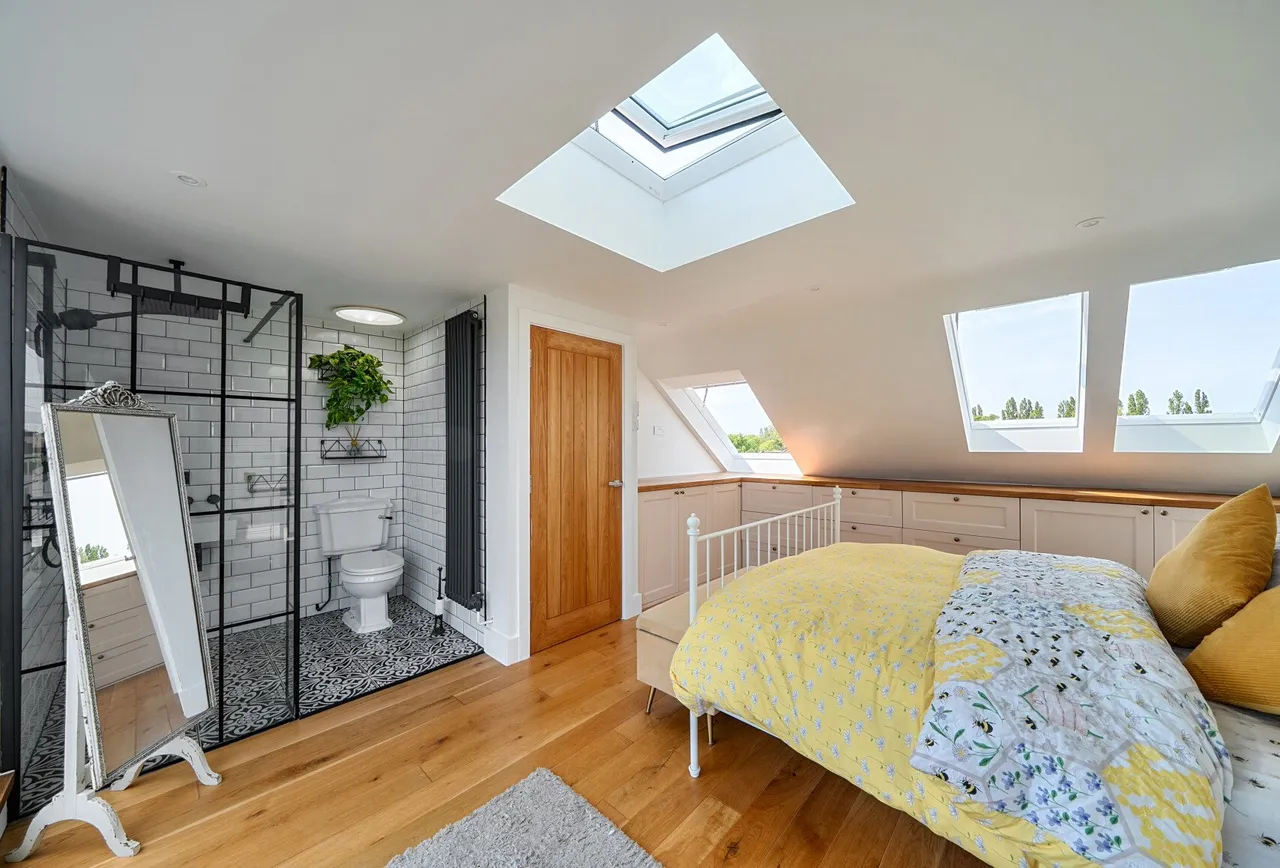 Carlingford Road, Morden, SM4 4NY, photo 13