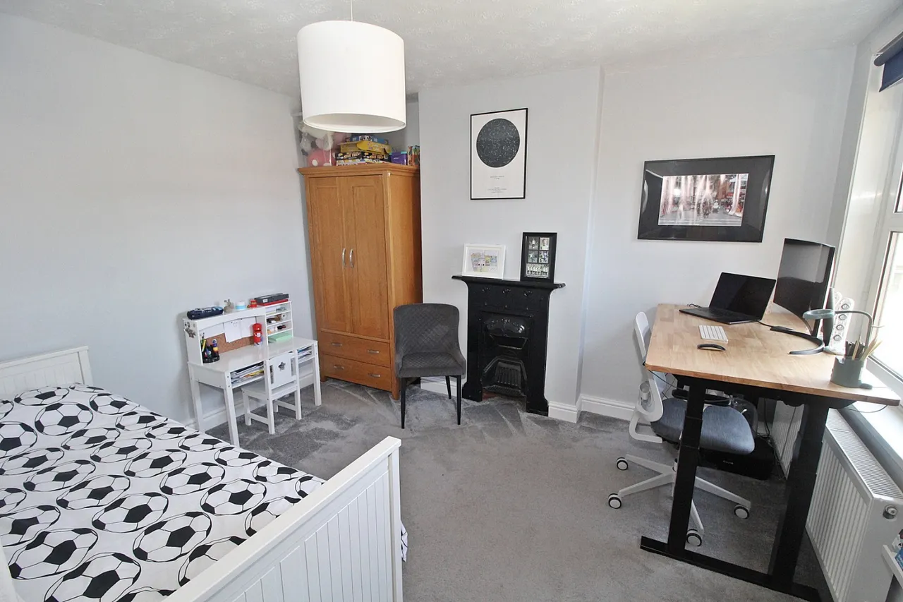 Kings Road, Flitwick, photo 13