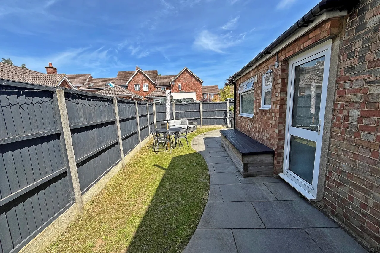 Kings Road, Flitwick, photo 17