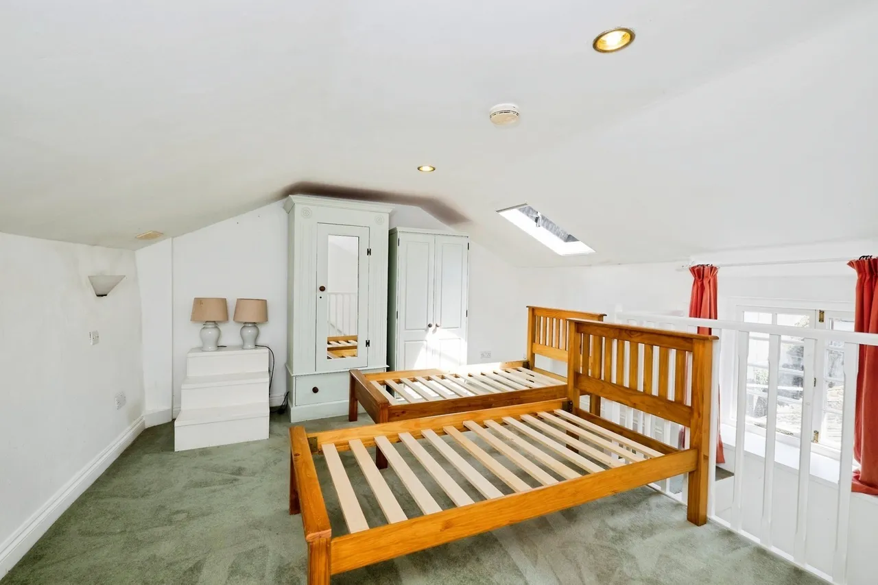 Alverton Terrace, Penzance, TR18, photo 10