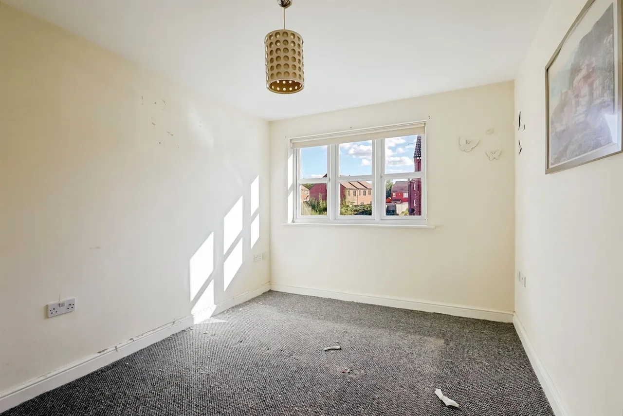 Braunston Close, Northampton, photo 12