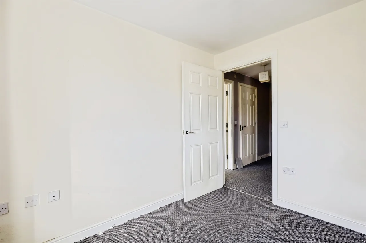 Braunston Close, Northampton, photo 7