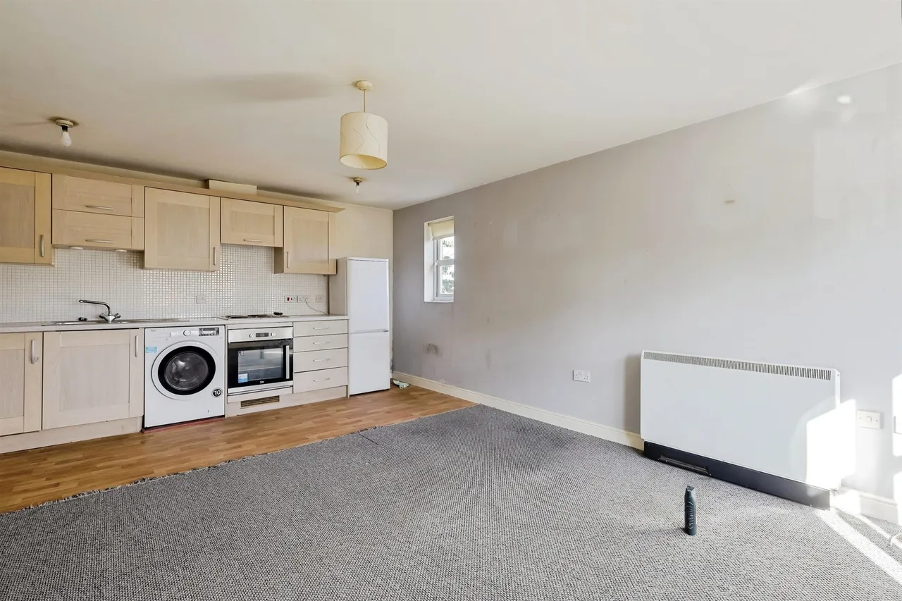 Braunston Close, Northampton, photo 3