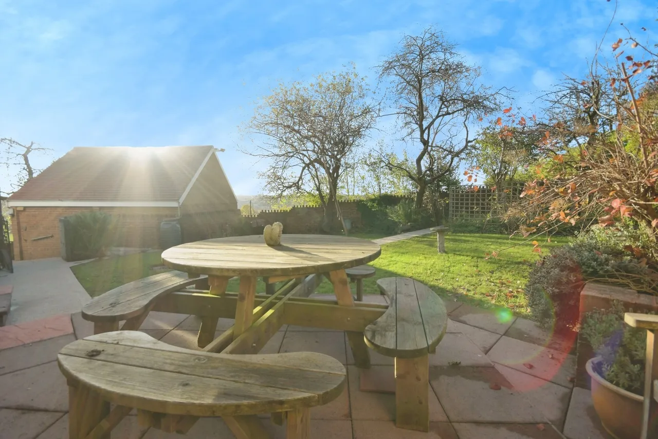 Chapeltown Road, Ecclesfield, Sheffield, S35, photo 11