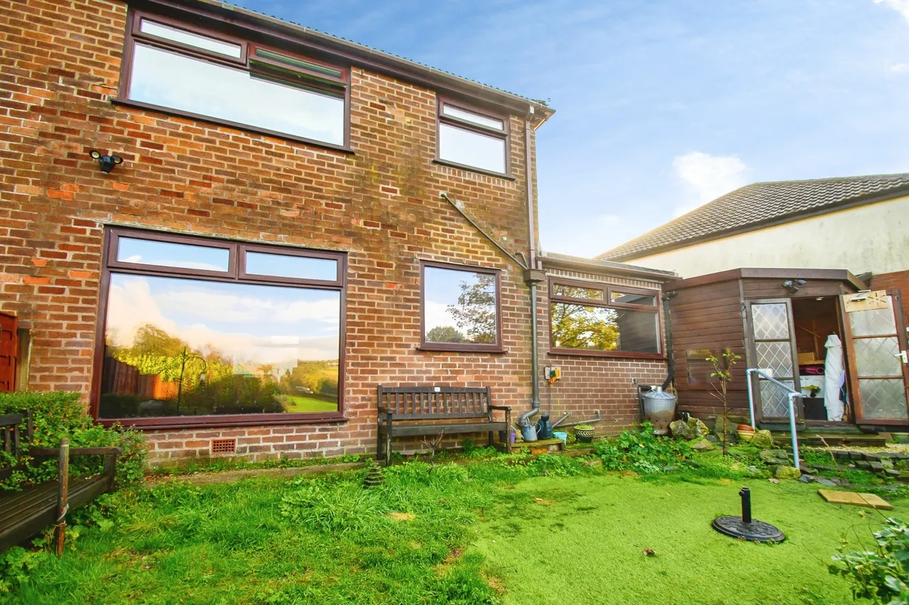 Brookside Crescent, Bury, BL8, photo 18