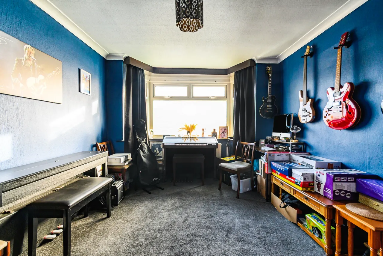 Brookside Crescent, Bury, BL8, photo 10