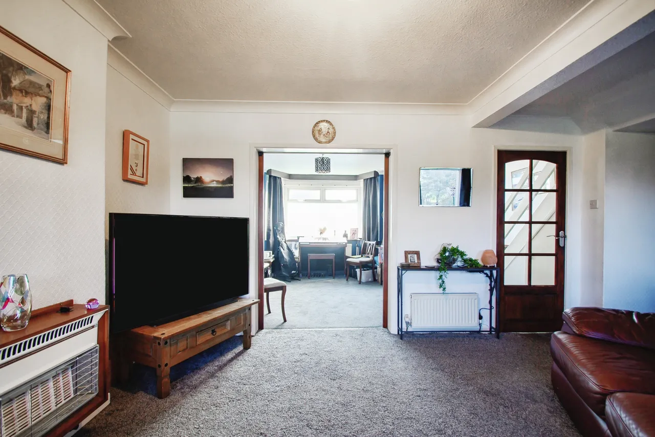 Brookside Crescent, Bury, BL8, photo 5