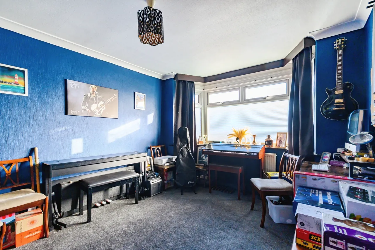 Brookside Crescent, Bury, BL8, photo 11