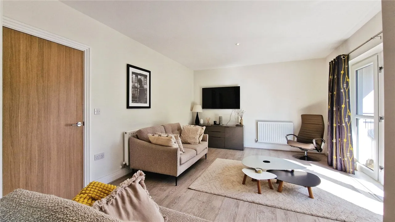London Road, Binfield, Bracknell, Berkshire, RG42 4FH, photo 7