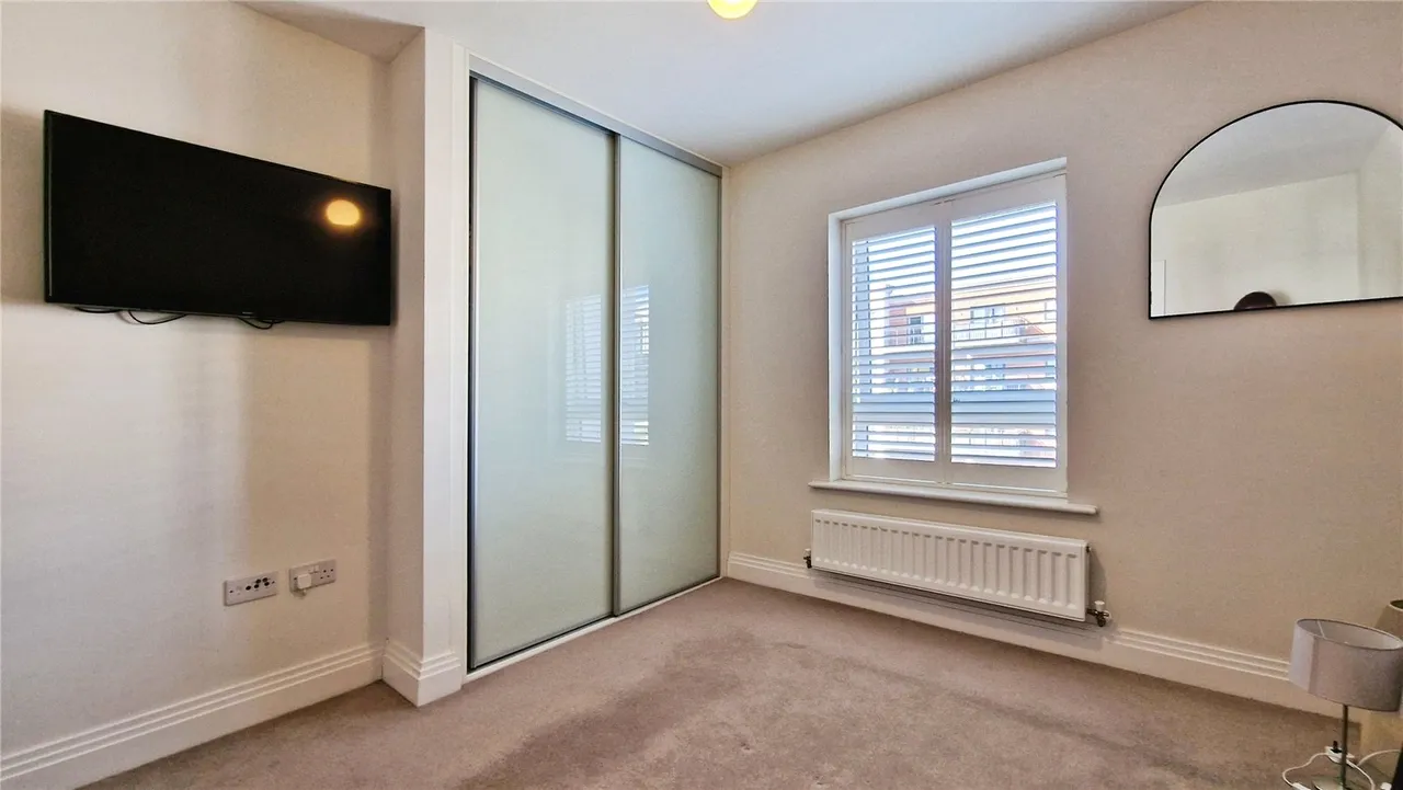 London Road, Binfield, Bracknell, Berkshire, RG42 4FH, photo 9
