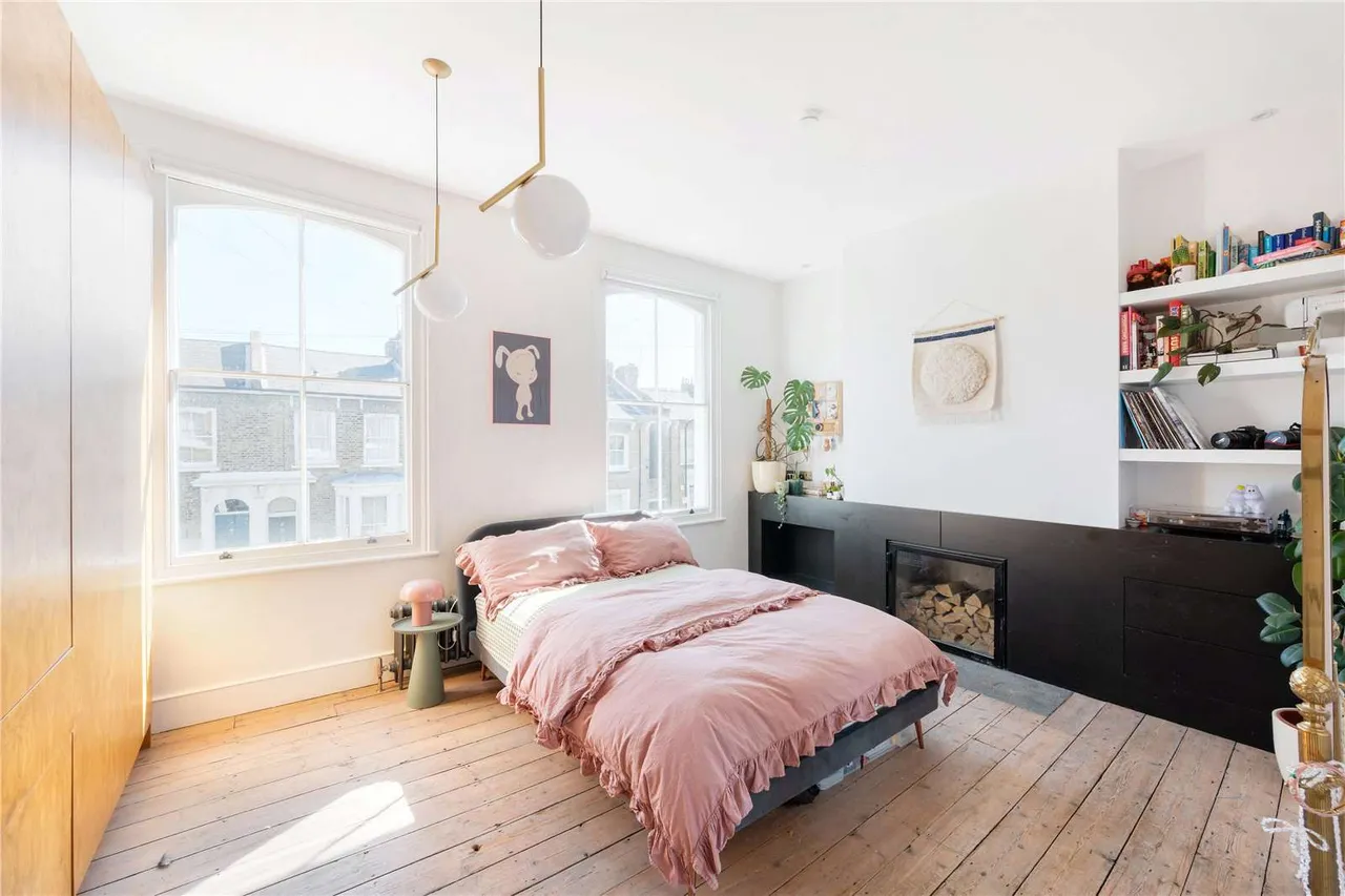 Queen Anne Road, London, E9, photo 19