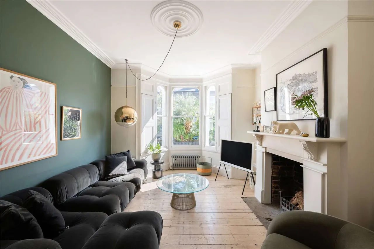 Queen Anne Road, London, E9, photo 4